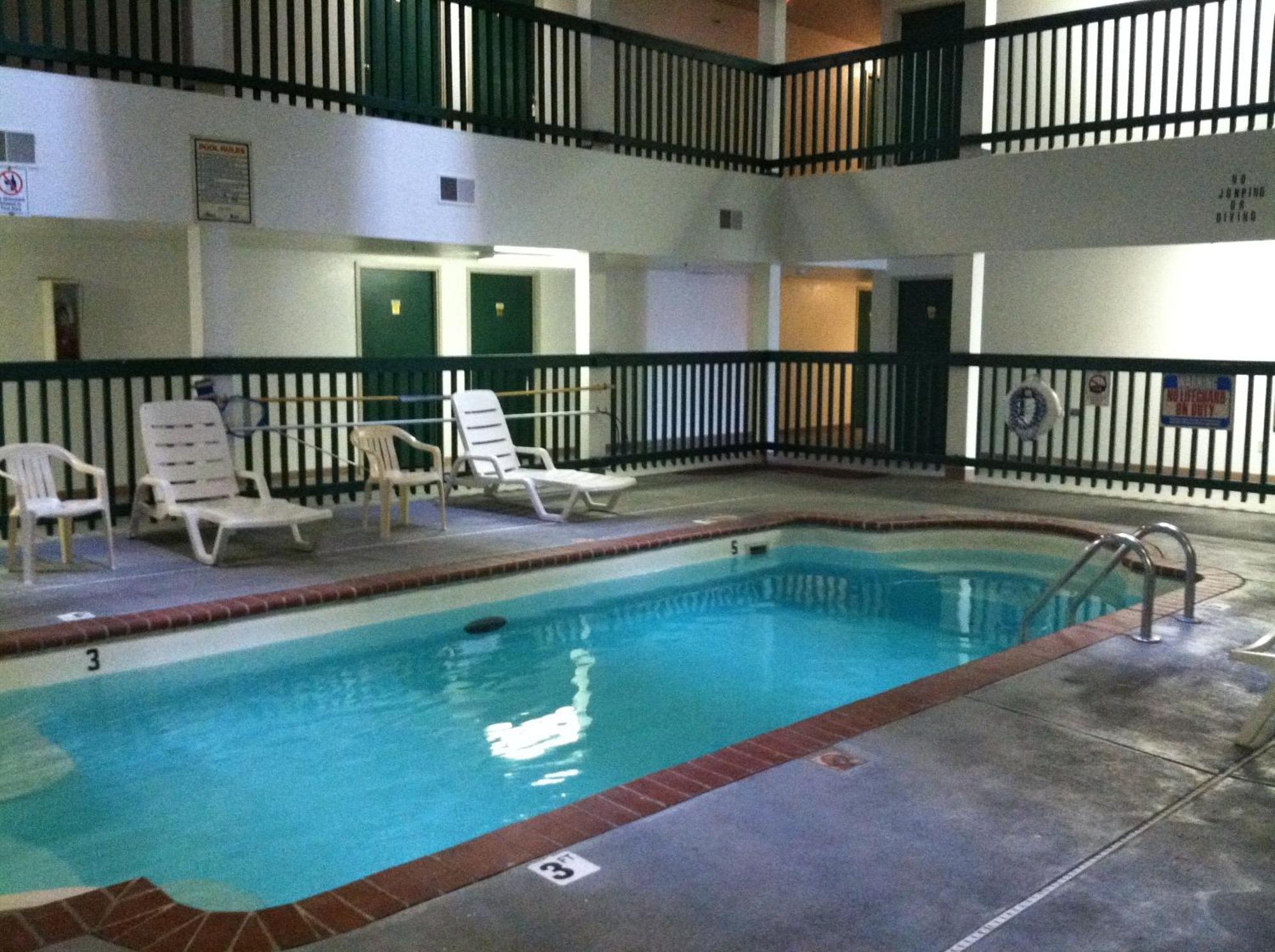 Budget Inn Wentzville Eksteriør bilde
