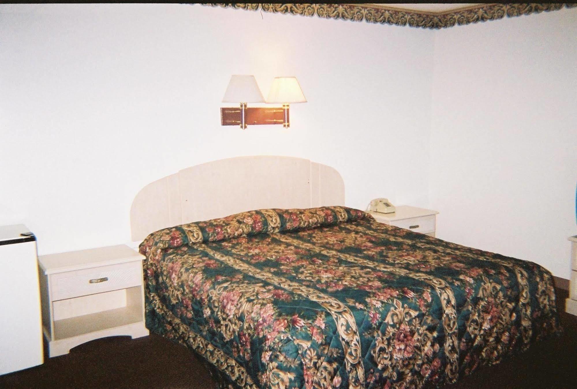Budget Inn Wentzville Eksteriør bilde