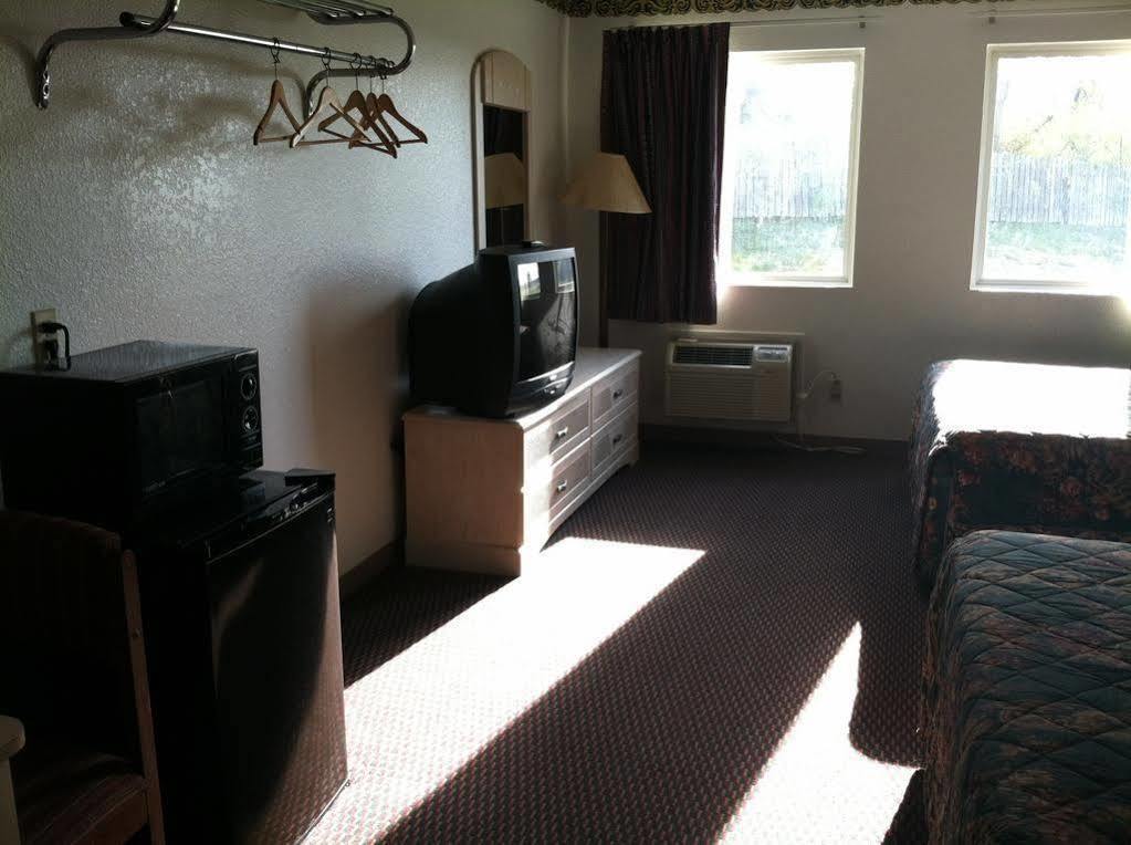 Budget Inn Wentzville Eksteriør bilde